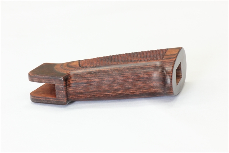 Wood Grip M4A1｜Checker/Brown