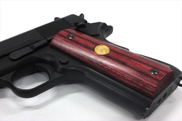 Wood Grip Government / 45 AUTO (Medal / Red)