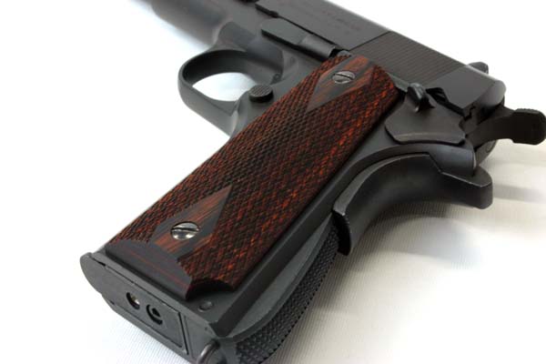 Wood Grip Government / 45 AUTO (Diamond Checker / Brown)