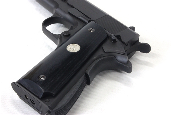 Wood Grip Government / 45 AUTO (Medal / Black)