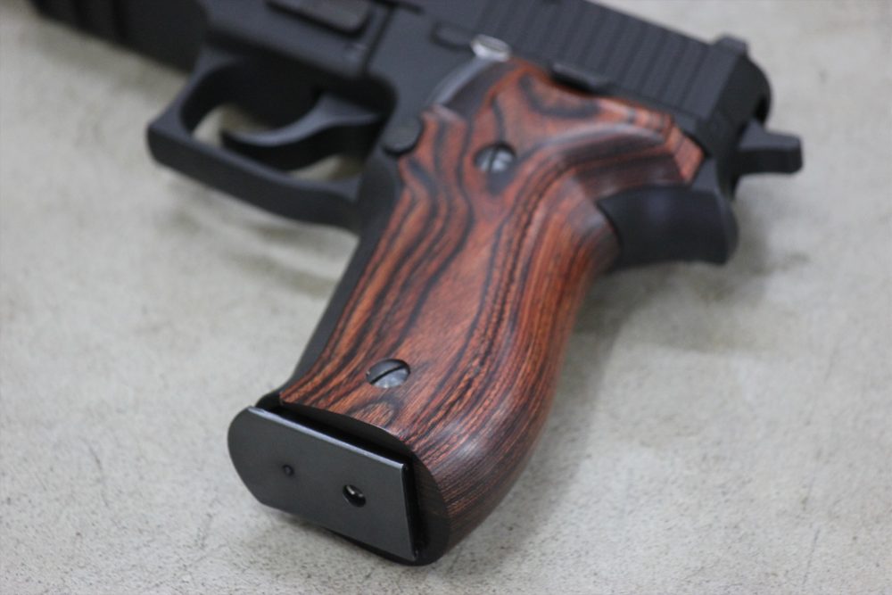 Wood Grip | KSC P226R (Smooth/Brown)