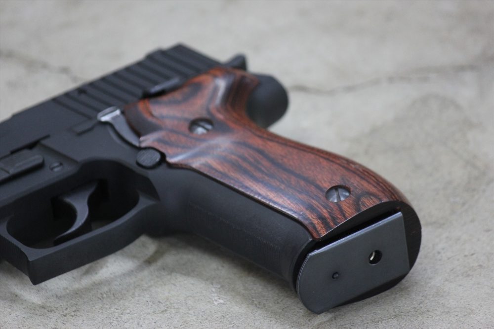 Wood Grip | KSC P226R (Smooth/Brown)